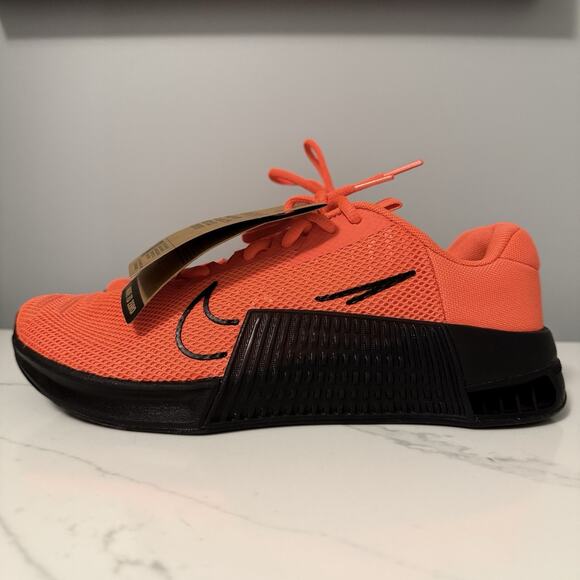 New Nike Metcon 9 \'Hyper Crimson\' Sneakers Size 7.5 DZ2617-801 main image 4